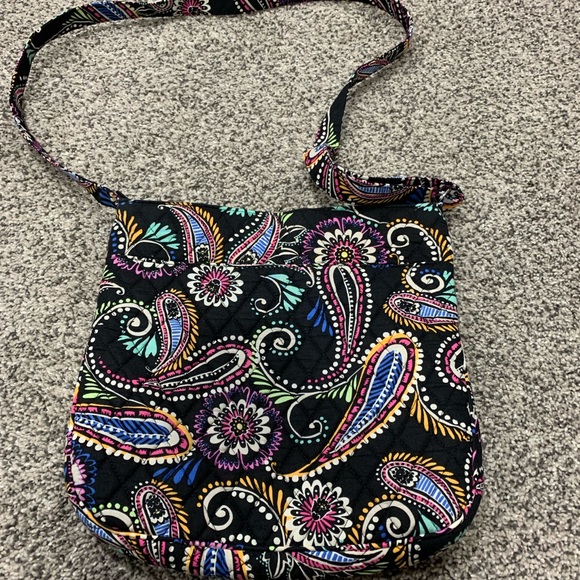 Vera Bradley crossbody - Picture 2 of 5